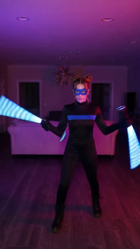 Nightwing Trend AI · Hero Suit