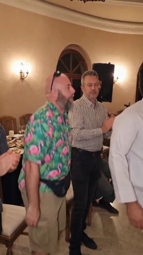 Party Viral Dance AI · Banquet Hall