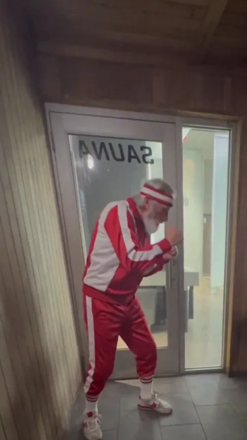 Shadow Boxing Knockout AI · Sauna Door